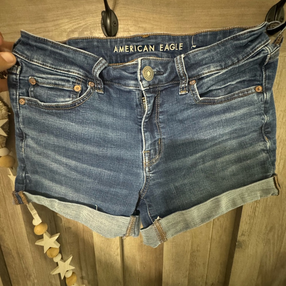American Eagle Outfitters Women's Blue Denim Shorts